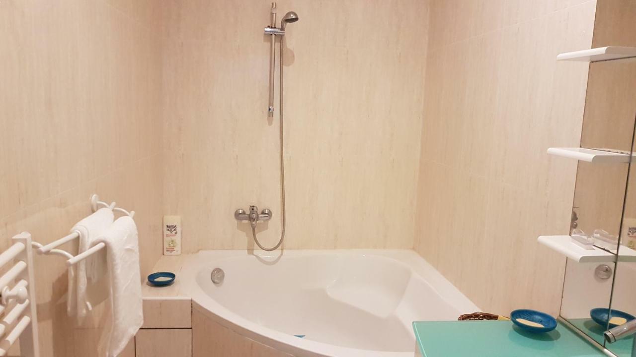 Appartement Cosy Et Lumineux Idealement Place Boulogne-sur-Mer Exterior photo